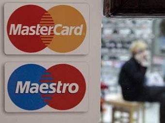 Российские банки начали работать с MasterCard через национальную платежную систему
